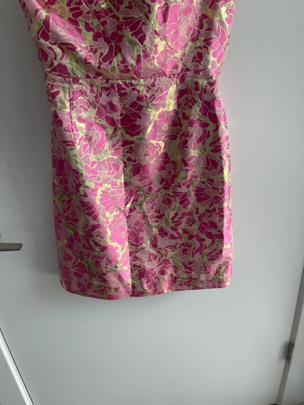 Lilly Pulitzer Strapless Pink Floral Gold Dress - Picture 3 of 5